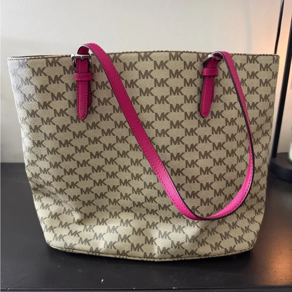 Michael Kors Tote Signature Print with Pink - Picture 3 of 5